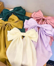 Load image into Gallery viewer, Hair bow: Navy / One Size