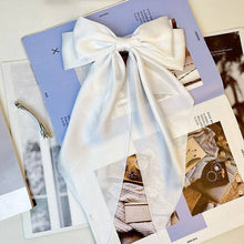 Load image into Gallery viewer, Hair bow: Navy / One Size
