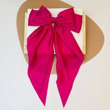 Load image into Gallery viewer, Hair bow: Navy / One Size
